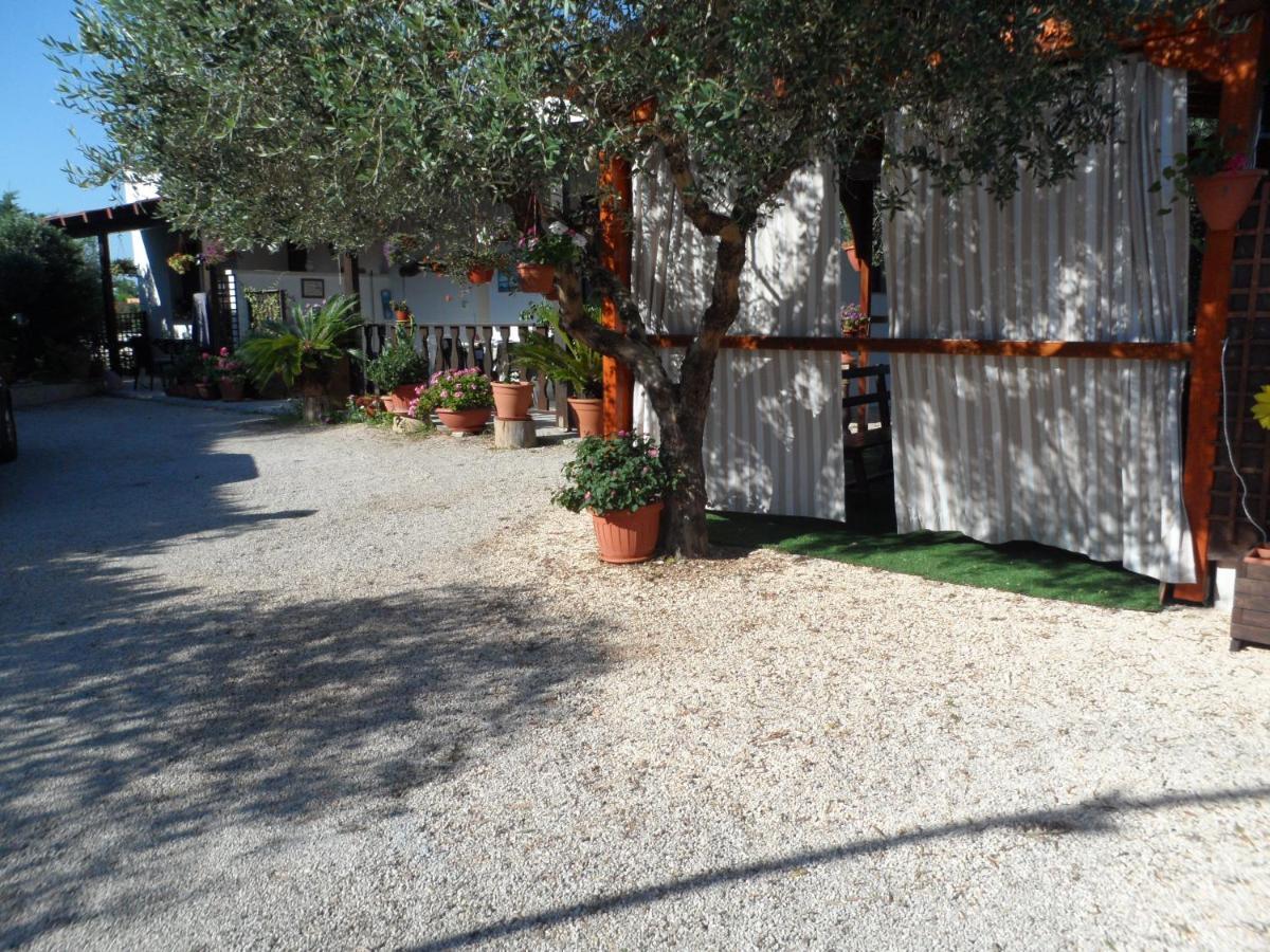 B&B Il Palombaro Uggiano La Chiesa Eksteriør billede